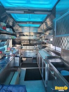 1995 Step Van Kitchen Food Truck All-purpose Food Truck Cabinets California Gas Engine for Sale