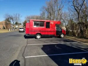 1995 Vandura Kitchen Food Truck All-purpose Food Truck Air Conditioning New Jersey Gas Engine for Sale