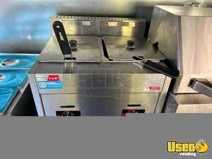 1995 W4s All-purpose Food Truck Reach-in Upright Cooler New York Gas Engine for Sale