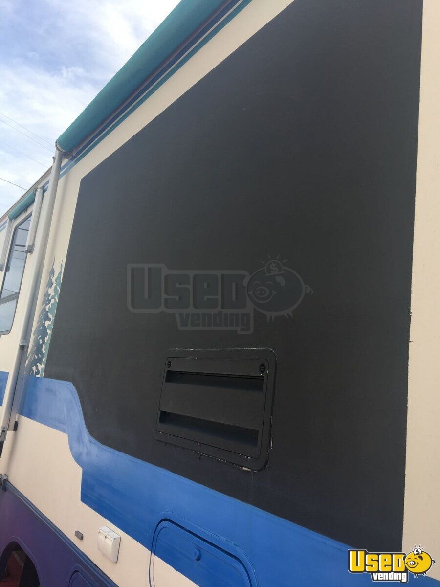 35 Winnobago Food Truck For Sale In Maine