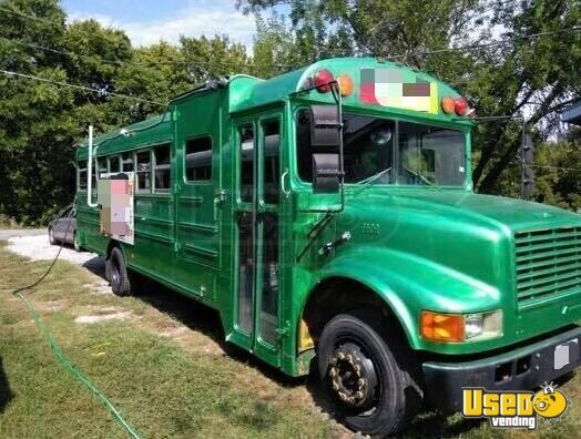 1996 All-purpose Food Truck All-purpose Food Truck Texas Diesel Engine for Sale