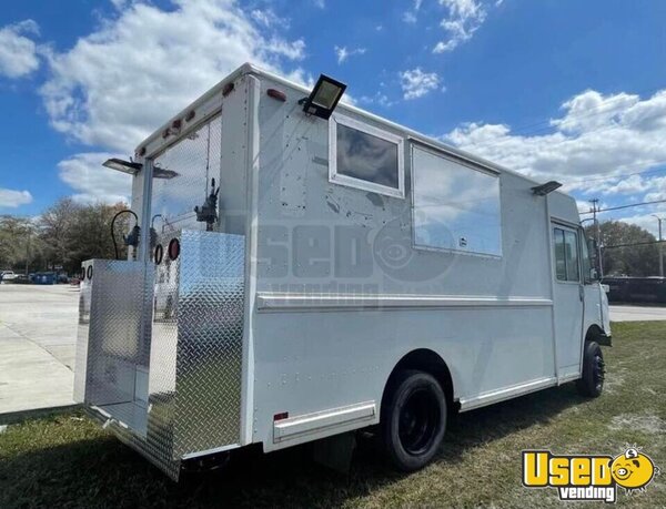 1996 All-purpose Food Truck Florida Diesel Engine for Sale