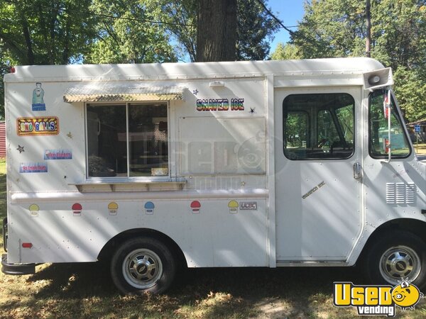 1996 Chevy P-30 Snowball Truck Ohio Gas Engine for Sale