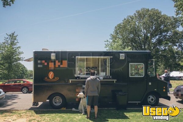 1996 Chevy P30 Food Truck Tennessee Gas Engine for Sale 1996 Chevy P30 Food Truck Tennessee Gas Engine for Sale