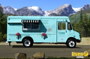 1996 Chevy P30 Lunch Serving Food Truck Colorado Gas Engine for Sale