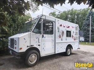 1996 E350 Utilmaster Ice Cream Truck Air Conditioning Illinois Gas Engine for Sale