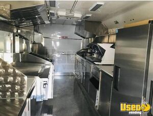 1996 Eldor Kitchen Food Truck All-purpose Food Truck Stainless Steel Wall Covers California Gas Engine for Sale