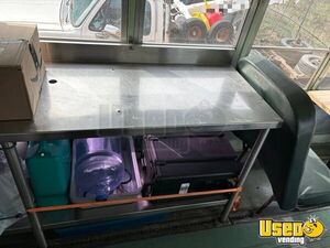 1996 Food Bus All-purpose Food Truck Electrical Outlets British Columbia Diesel Engine for Sale