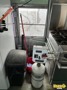 1996 Food Bus All-purpose Food Truck Hand-washing Sink British Columbia Diesel Engine for Sale