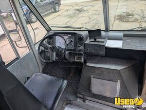 1996 Food Truck All-purpose Food Truck Fire Extinguisher Michigan Gas Engine for Sale