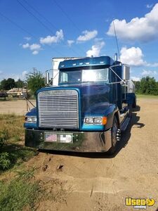 1996 Freightliner Semi Truck Texas for Sale