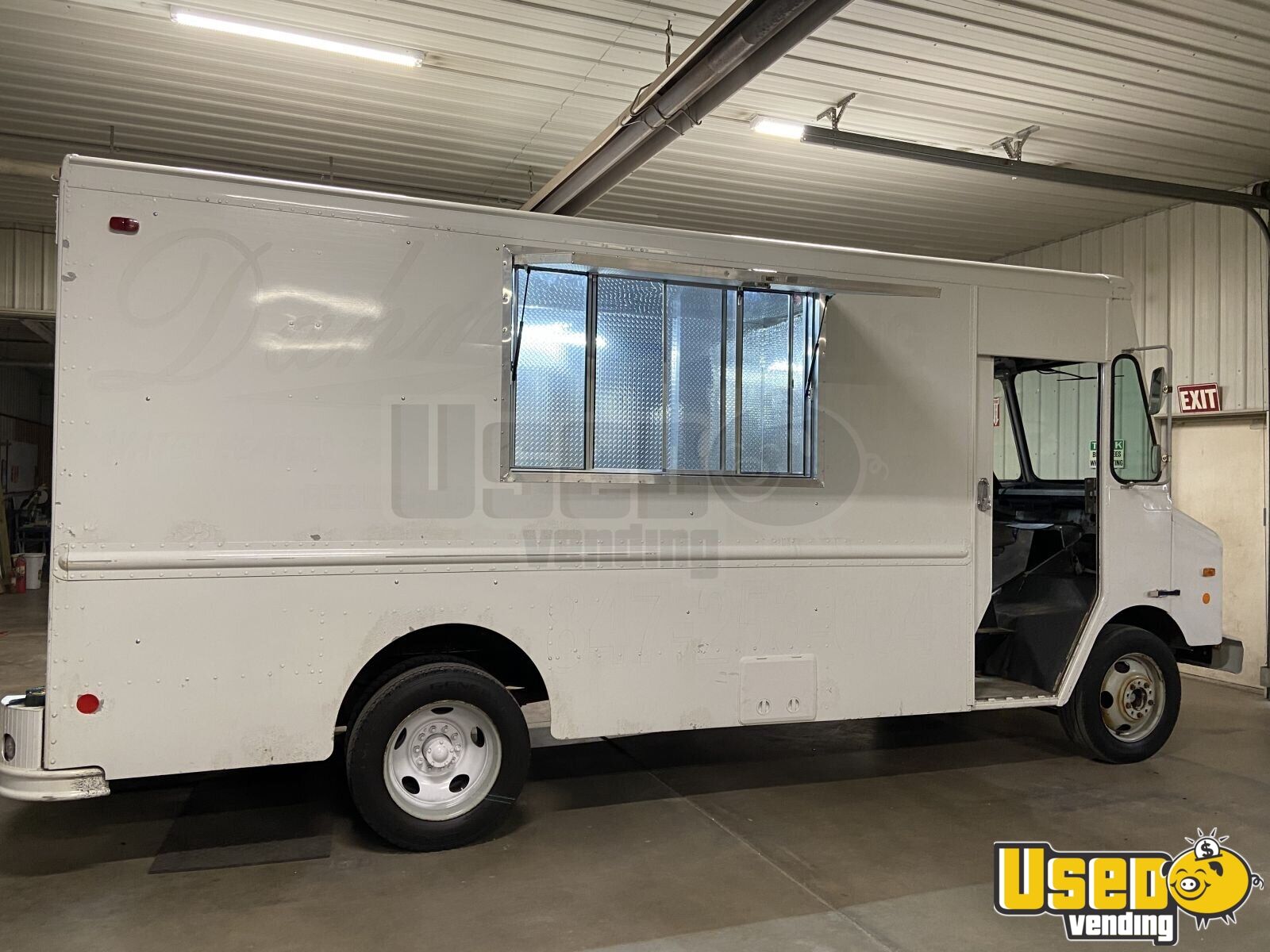 Food Truck with Brand New Kitchen for sale