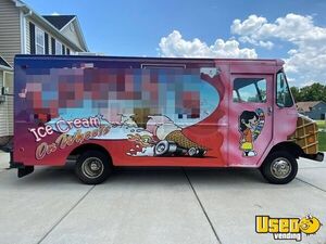 1996 Grumman P30 Step Van Ice Cream Truck Ice Cream Truck North Carolina Gas Engine for Sale