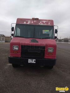 1996 Kitchen Food Truck All-purpose Food Truck Air Conditioning Texas Diesel Engine for Sale