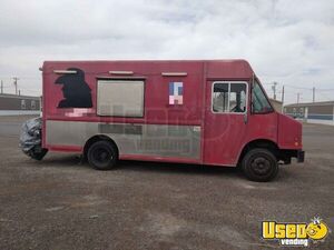 1996 Kitchen Food Truck All-purpose Food Truck Texas Diesel Engine for Sale