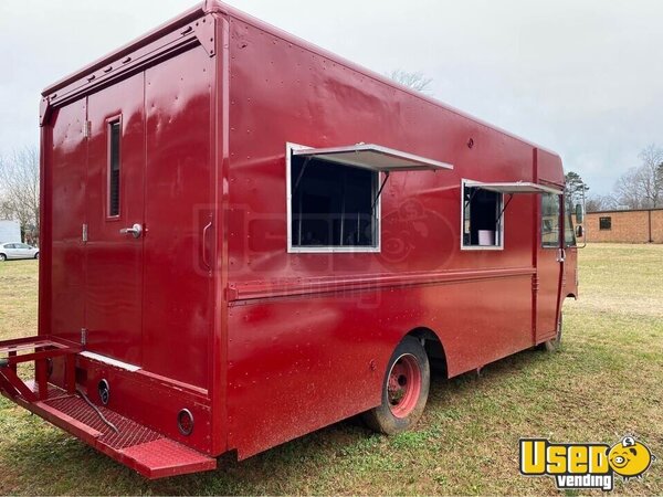 1996 Mt35 Step Van Food Truck All-purpose Food Truck North Carolina Diesel Engine for Sale