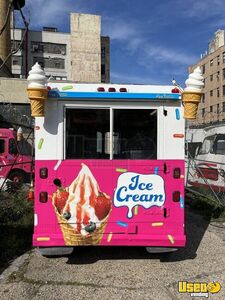 1996 P-30 Ice Cream Truck Ice Cream Truck Refrigerator New York for Sale