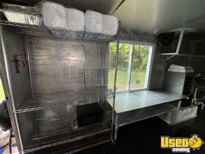 1996 P30 All-purpose Food Truck Electrical Outlets Tennessee Diesel Engine for Sale