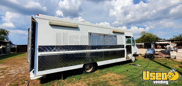 1996 P30 All-purpose Food Truck Texas Diesel Engine for Sale