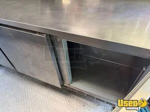 1996 P30 Coffee & Beverage Truck Electrical Outlets Utah Gas Engine for Sale