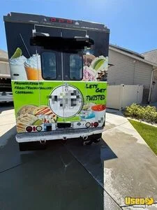 1996 P30 Coffee & Beverage Truck Refrigerator Utah Gas Engine for Sale