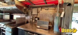 1996 P30 Kitchen Food Truck All-purpose Food Truck Fryer Colorado Gas Engine for Sale