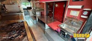 1996 P30 Kitchen Food Truck All-purpose Food Truck Stovetop Colorado Gas Engine for Sale