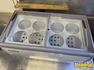 1996 P30 Step Van Ice Cream Truck Upright Freezer Florida Diesel Engine for Sale