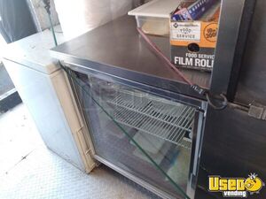 1996 P30 Step Van Kitchen Food Truck All-purpose Food Truck Flatgrill Florida Gas Engine for Sale