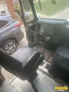 1996 P30 Step Van Stepvan 12 North Carolina Diesel Engine for Sale