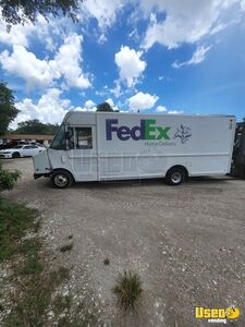 Chevy P30 Step Van Used Diesel Delivery Truck Moving Truck for Sale in Florida!