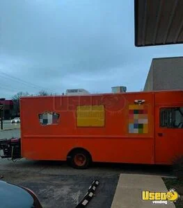 1996 P30 Stepvan Kitchen Food Truck All-purpose Food Truck Air Conditioning Oklahoma Gas Engine for Sale