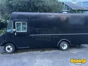 1996 P32 All-purpose Food Truck Ohio Diesel Engine for Sale