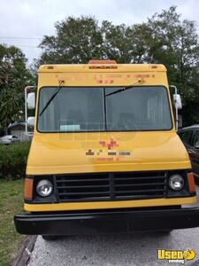 1996 P32 Step Van Kitchen Food Truck All-purpose Food Truck Propane Tank Colorado Gas Engine for Sale