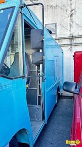 1996 P3500 All-purpose Food Truck Concession Window Maryland Gas Engine for Sale
