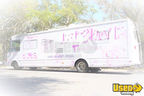 1996 Seabreeze Mobile Beauty Salon Bus Mobile Hair & Nail Salon Truck Florida Gas Engine for Sale