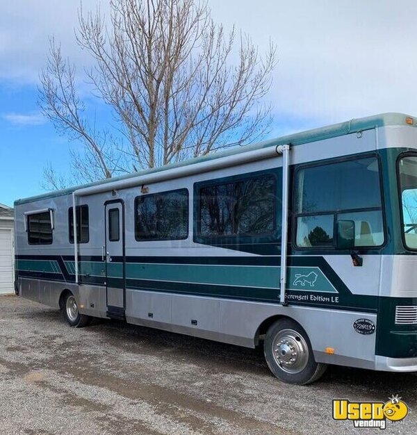 1996 Serengeti Motorhome Motorhome Montana Diesel Engine for Sale