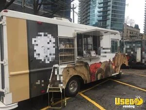 1996 Step Van All-purpose Food Truck Insulated Walls Georgia Gas Engine for Sale