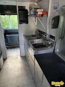 1996 Step Van Food Truck All-purpose Food Truck Exterior Lighting Florida Gas Engine for Sale