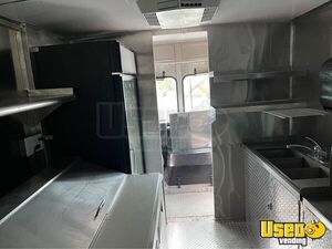 1996 Step Van Kitchen Food Truck All-purpose Food Truck Fryer Florida Gas Engine for Sale