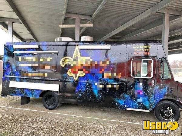 1996 Step Van Kitchen Food Truck All-purpose Food Truck Texas Diesel Engine for Sale