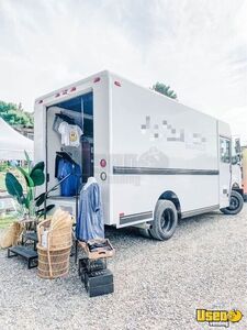 1996 Step Van Mobile Boutique Truck Mobile Boutique Truck Transmission - Automatic Michigan Diesel Engine for Sale