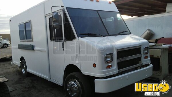 1996 Step Van Model Mt16fd Kitchen Food Truck All-purpose Food Truck Texas Diesel Engine for Sale