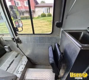1996 Stepvan Coffee & Beverage Truck 34 Pennsylvania Gas Engine for Sale
