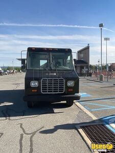 1996 Stepvan Coffee & Beverage Truck Diamond Plated Aluminum Flooring Pennsylvania Gas Engine for Sale