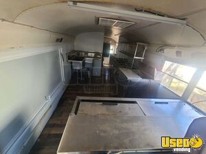 1997 3800 Barbecue Food Truck 17 North Carolina Diesel Engine for Sale