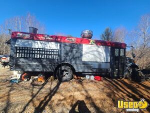 1997 3800 Barbecue Food Truck Air Conditioning North Carolina Diesel Engine for Sale