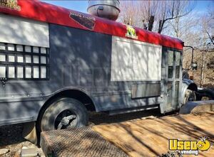 34' International 3800 Bustaurant Custom Built Barbecue Food Truck with Built-In Smokers for Sale in North Carolina!