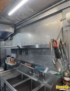 1997 Box Truck Taco Food Truck Diamond Plated Aluminum Flooring Pennsylvania Diesel Engine for Sale