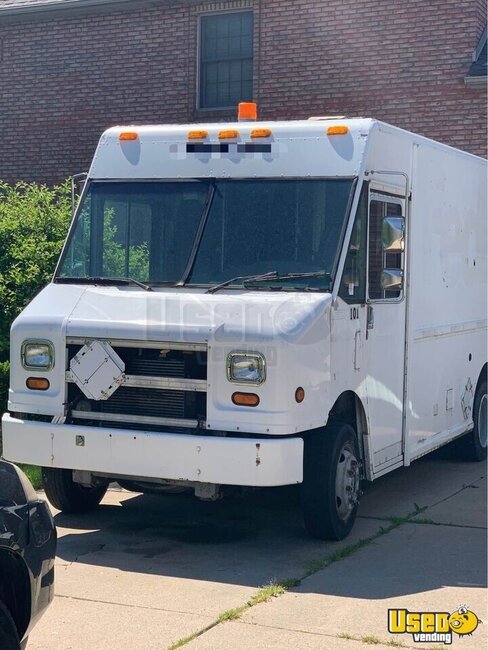 1997 Empty Box Truck Stepvan Michigan Diesel Engine for Sale